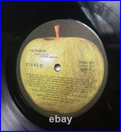 BEATLES The White Album Vintage 1968 Apple SWBO-101 2 LP Very Low Serial Number