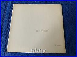 BEATLES White Album 2 Vinyls+ POSTER 4 Photos -Misspelled RACOON EX No 0461105