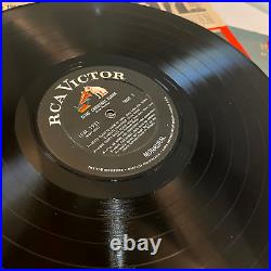 ELVIS PRESLEY Christmas Album (RCA Victor LPM 1951)- 12 Vinyl Record LP VG+