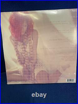 Rihanna Loud 2LP Sealed. Crease On Bottom Of Cover