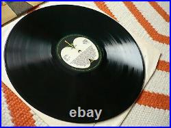 The Beatles Abbey Road Vinyl UK 1969 Apple 1st Press 2/1 LP Drain Cover Aligned